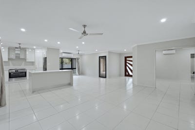 /international/au/17-ruby-crescent-bulgun-qld-151819920/