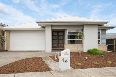 /international/au/4-cornflower-rise-botanic-ridge-vic-152546212/