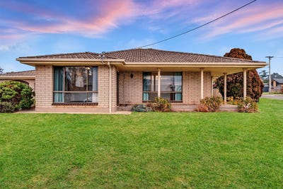 /international/au/37-bulwer-street-longford-tas-148356412/