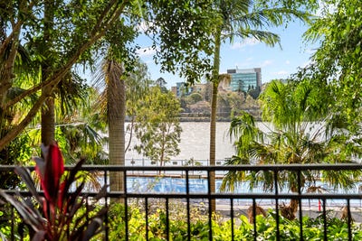 /international/au/204-10-pidgeon-close-west-end-qld-152544980/