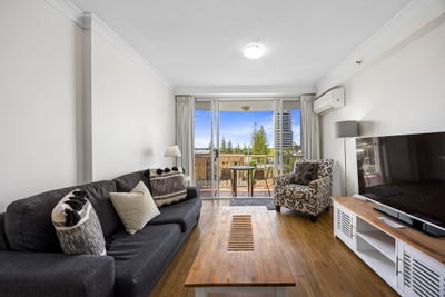 /international/au/1055-2623-2633-gold-coast-highway-broadbeach-qld-151052548/