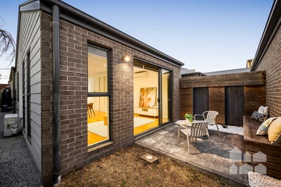 /international/au/3-31-burns-street-maidstone-vic-152338844/