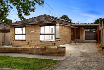 /international/au/23-meadowbank-drive-sunshine-north-vic-152521648/