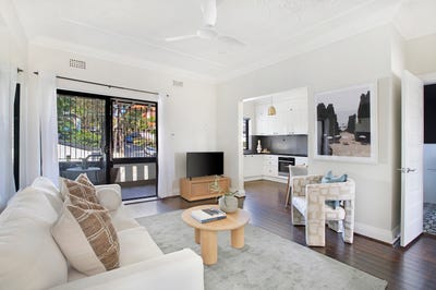 /international/au/5-678-old-south-head-road-rose-bay-nsw-152484392/