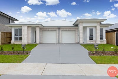 /international/au/1-2-7-garrison-way-chisholm-nsw-148540940/