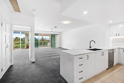 /international/au/4139-66-ross-street-benowa-qld-148503032/