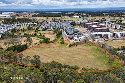/international/au/14-yellowbox-street-marsden-park-nsw-204660904/
