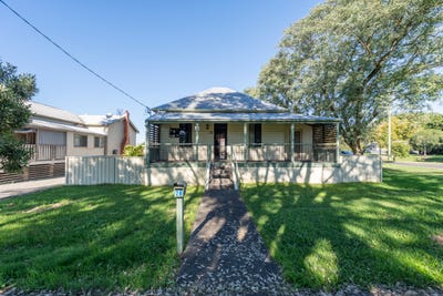 /international/au/28-spring-street-south-grafton-nsw-151441968/