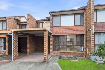 /international/au/11-100-hoxton-park-road-lurnea-nsw-151625840/