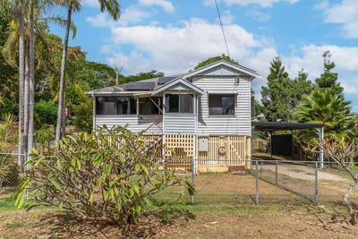 /international/au/2-nicholson-street-mount-morgan-qld-151271008/
