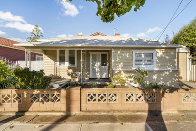 /international/au/44-deslandes-street-ethelton-sa-151289152/