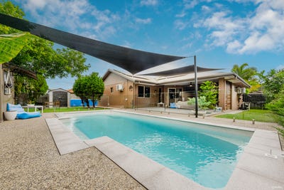 /international/au/9-northshore-circuit-idalia-qld-148582216/?lang=en
