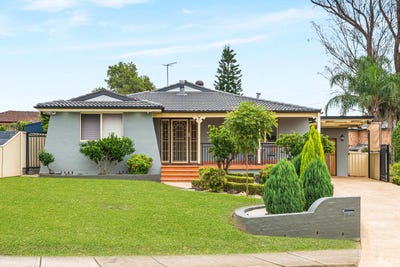 /international/au/2-amber-close-bossley-park-nsw-150750192/