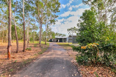 /international/au/56-whittaker-road-noonamah-nt-148654568/