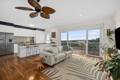 /international/au/26-cannes-drive-sellicks-beach-sa-150896708/