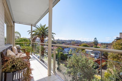 /international/au/3-136-coogee-bay-road-coogee-nsw-148653028/?lang=fr