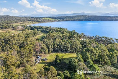 /international/au/165-lighthouse-road-south-bruny-tas-204548216/