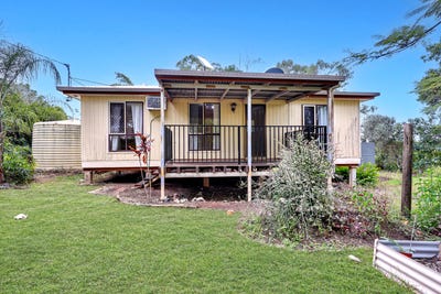 /international/au/16-kaurie-street-mungar-qld-151528048/