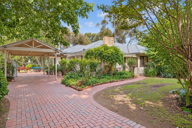 /international/au/247-kow-swamp-road-leitchville-vic-700428856/