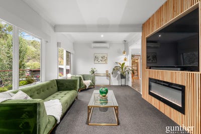 /international/au/34-birdwood-avenue-healesville-vic-151171952/