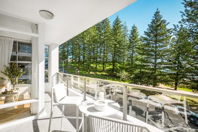 /international/au/9-162-marine-parade-rainbow-bay-qld-151394008/