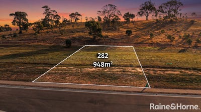 /international/au/a282-saunders-court-strathalbyn-sa-204503256/