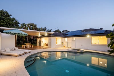 /international/au/39-honeyeater-drive-burleigh-waters-qld-152447248/