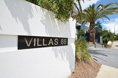 /international/au/14-1-mervyn-thomas-drive-hope-island-qld-150938584/