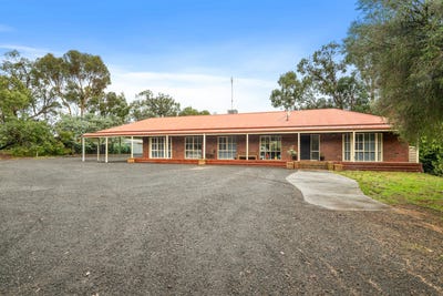 /international/au/90-red-gum-drive-teesdale-vic-151345420/