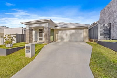 /international/au/16-kestrel-street-worongary-qld-151527260/