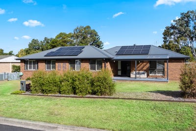 /international/au/14-bayswater-road-bolwarra-nsw-151977492/