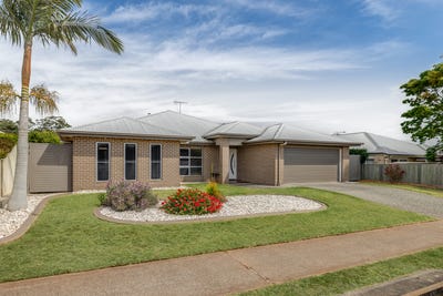 /international/au/3-fallon-drive-middle-ridge-qld-152655820/
