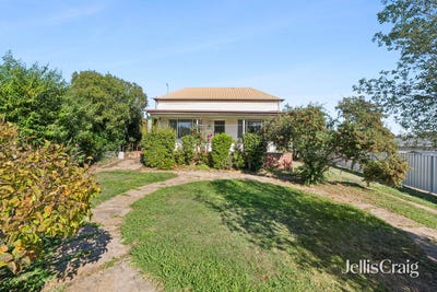 /international/au/21-adams-street-castlemaine-vic-151036064/