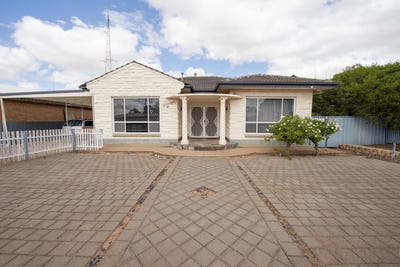 /international/au/8-magor-road-port-pirie-sa-150908012/