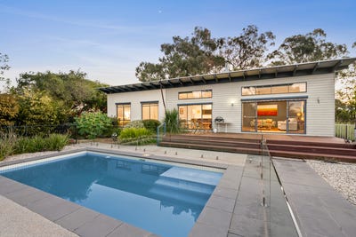 /international/au/1a-jones-street-avenel-vic-152353800/
