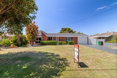 /international/au/11-gerrard-place-carey-park-wa-152592720/