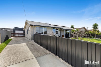 /international/au/36-greenway-avenue-devonport-tas-152362372/