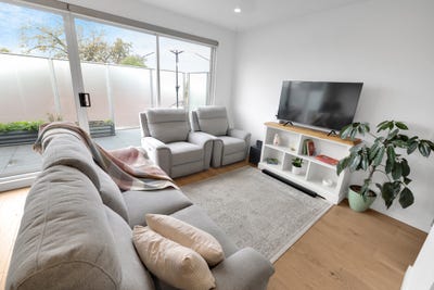 /international/au/203-3-heatherbrae-avenue-east-ringwood-vic-148452724/
