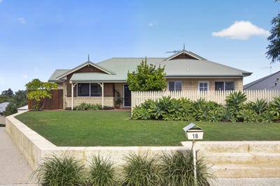 /international/au/18-cox-crescent-quinns-rocks-wa-150982588/