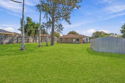 /international/au/34-school-road-wynnum-west-qld-152539048/