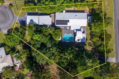 /international/au/30-heather-street-southside-qld-151027316/