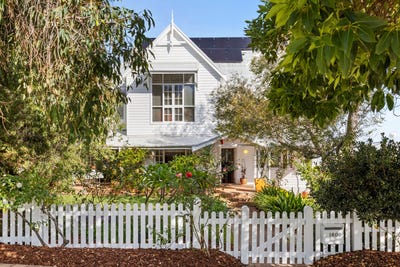 /international/au/160-wellington-street-mosman-park-wa-151123396/