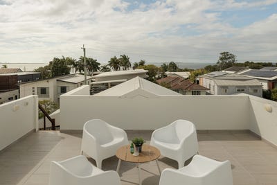 /international/au/53-grattan-terrace-wynnum-qld-151144916/