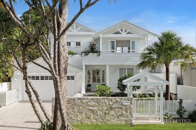 /international/au/23-cloudsley-street-noosaville-qld-151337232/