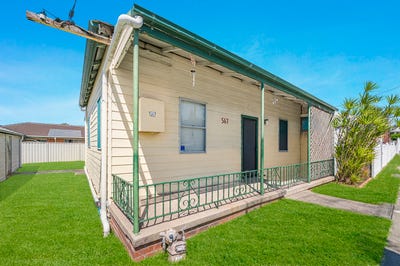 /international/au/567-glebe-road-adamstown-nsw-152636128/