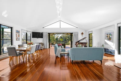 /international/au/180-184-alpine-terrace-tamborine-mountain-qld-148641716/?lang=en