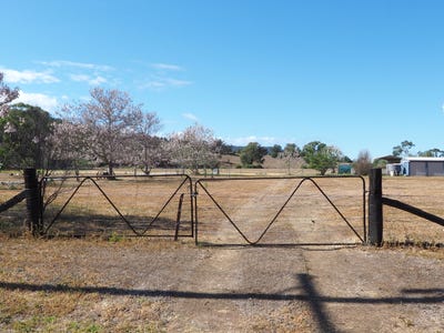 /international/au/8-cunningham-street-bingara-nsw-204677420/