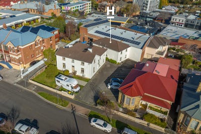 /international/au/5-42-46-church-street-north-hobart-tas-151600640/