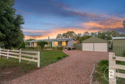 /international/au/24-pitt-street-huntly-vic-151257800/