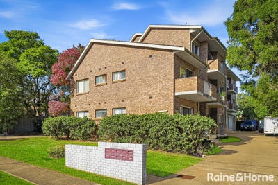 /international/au/3-46-48-king-street-st-marys-nsw-151153020/